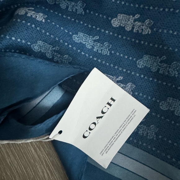 Coach silk scarf - Picture 2 of 3